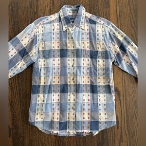 Vintage Womens Button Down Long Sleeve